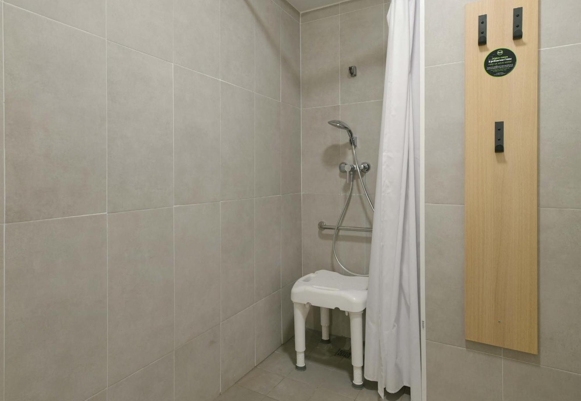 B&B Hotel Le Mans Nord 2 Saint-Saturnin  Esterno foto